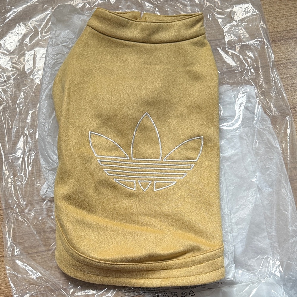 Adidas Chinese New Year - Lunar New Year Dog or Cat Jacket. Medium - Picture 4 of 7